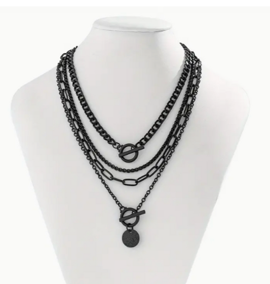 Black elegance chain set